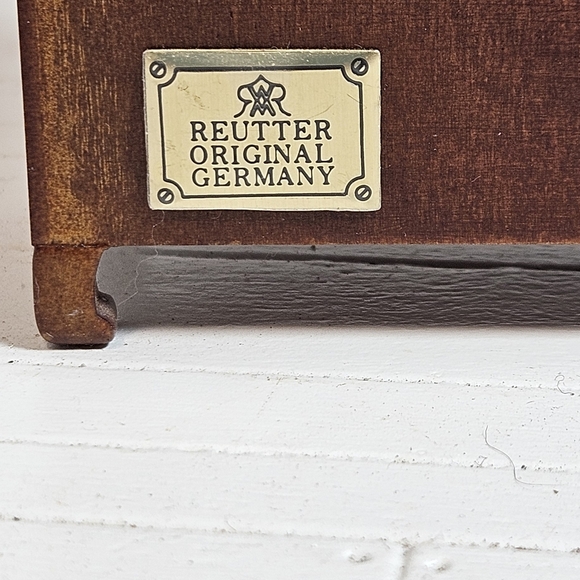 Reutter Dollhouse Miniature Bar Wine Cabinet - Picture 7 of 9